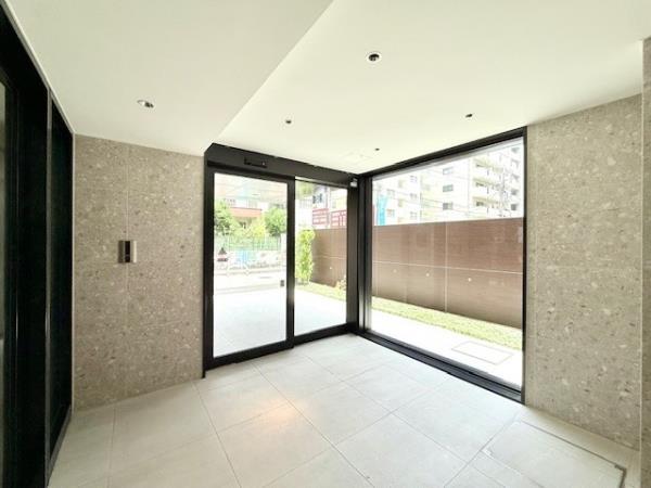 デュオフラッツ葛西7階 エントランス