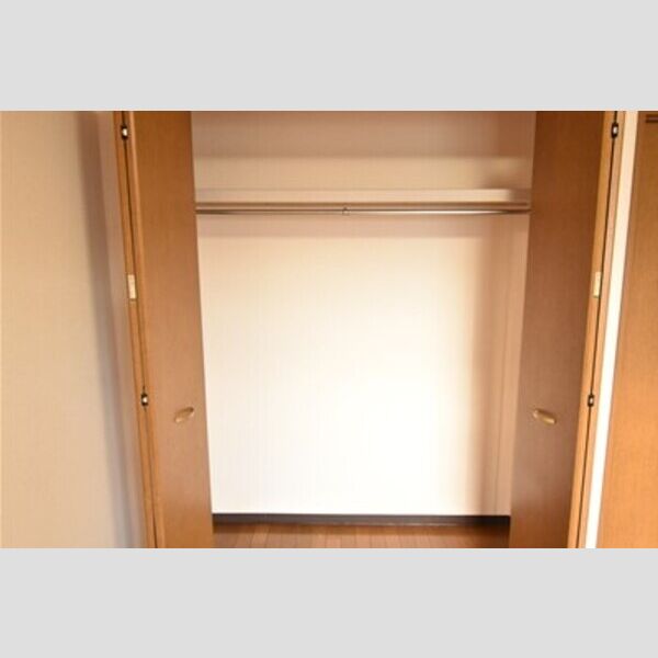 リビングタウン厚木106号室 収納