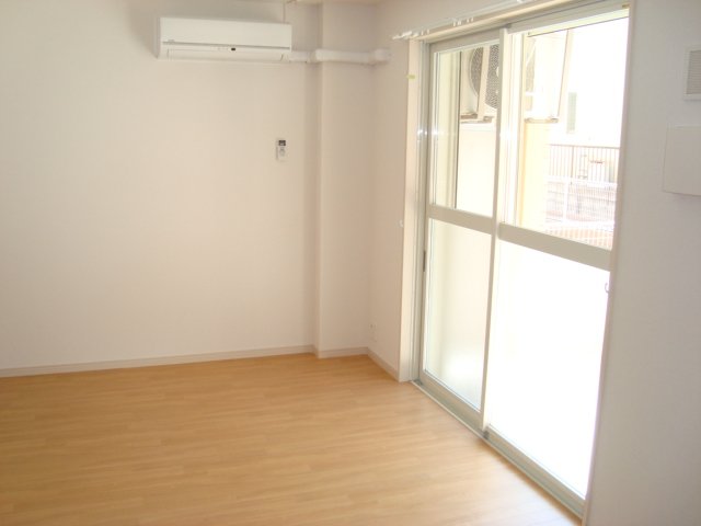 ラビランスＢ リビング（イメージ）