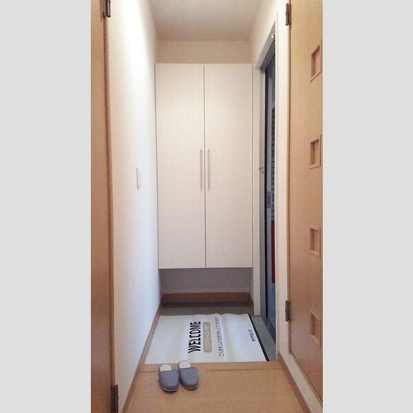 クリスタル　ソレーユ201号室 玄関