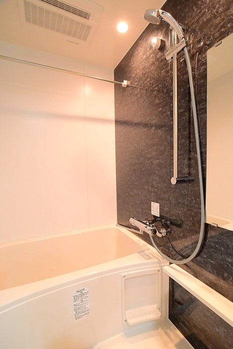 ステージグランデ向島6階 ※カラータイプは白です