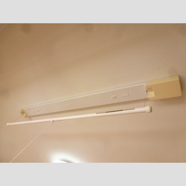 ラ・プランタン202号室 室内物干し