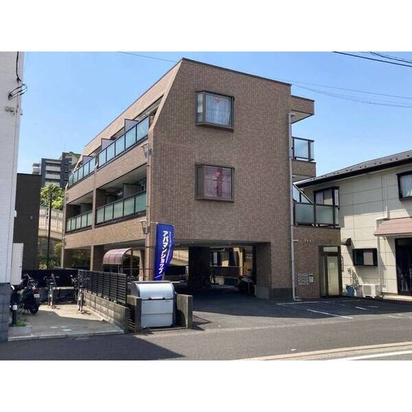 ウィステリアハイツの外観画像