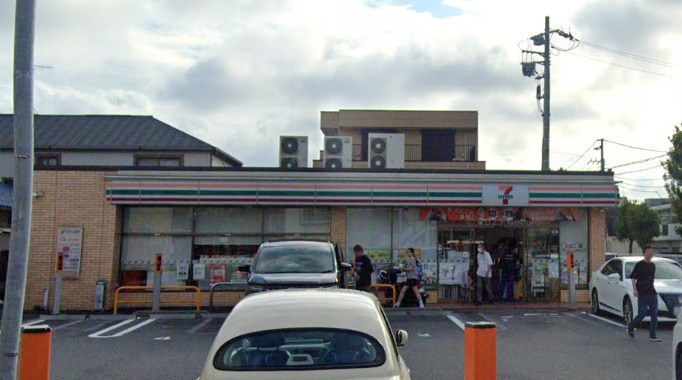 ペットと一緒に暮らせる千葉市稲毛区黒砂戸建 【コンビニエンスストア】セブンイレブン 稲毛東店まで622ｍ