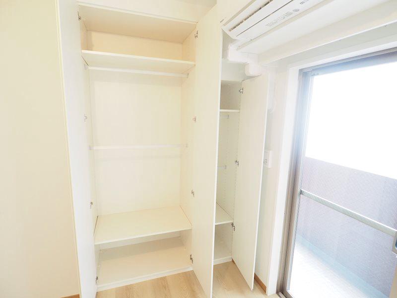 レジディア文京音羽2階 収納