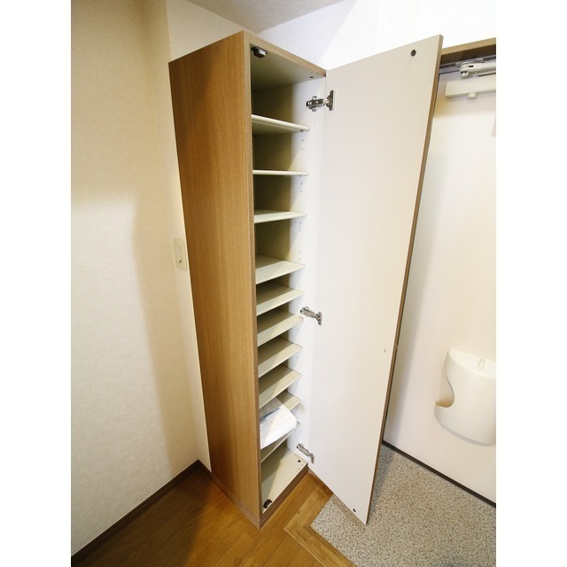 アムール BiZen 玄関