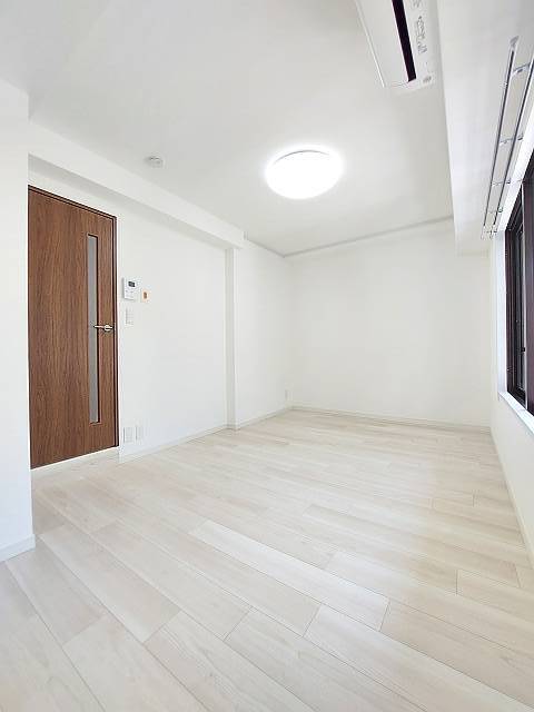 シャンボール新宿3階 部屋その他
