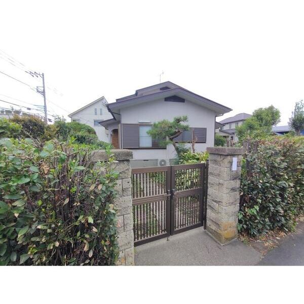 中区西竹之丸戸建貸家の外観画像