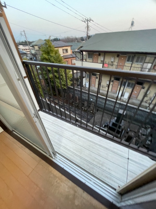 クロノス秦野東海大学前2階 バルコニー