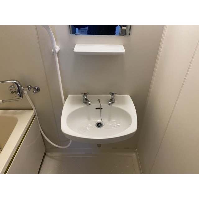 コスタル杉田 内観