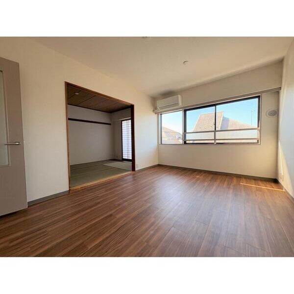 コスモリード三軒茶屋304号室 同建物別部屋の参考画像