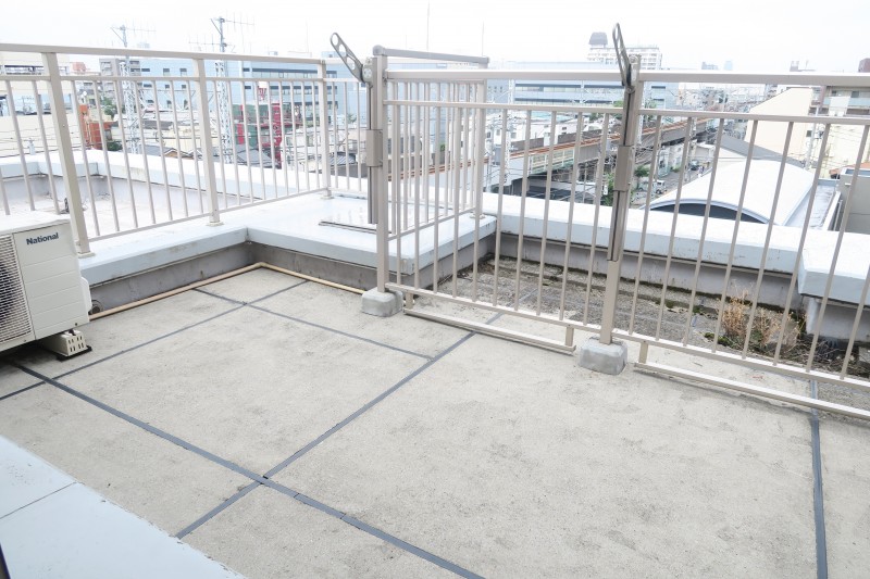 グレイスコート志村三丁目5階 バルコニー