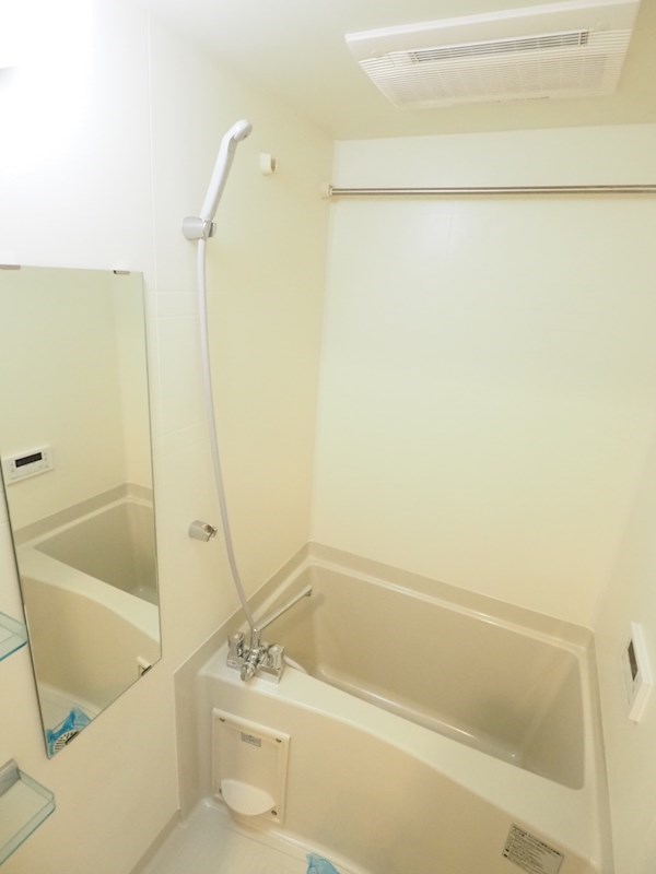 レジディア笹塚Ⅱ1階 お風呂