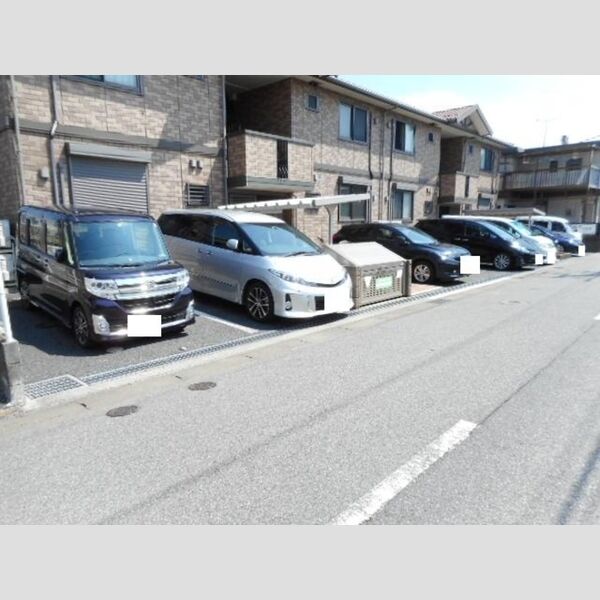 エルクレール 駐車場(要空き確認)