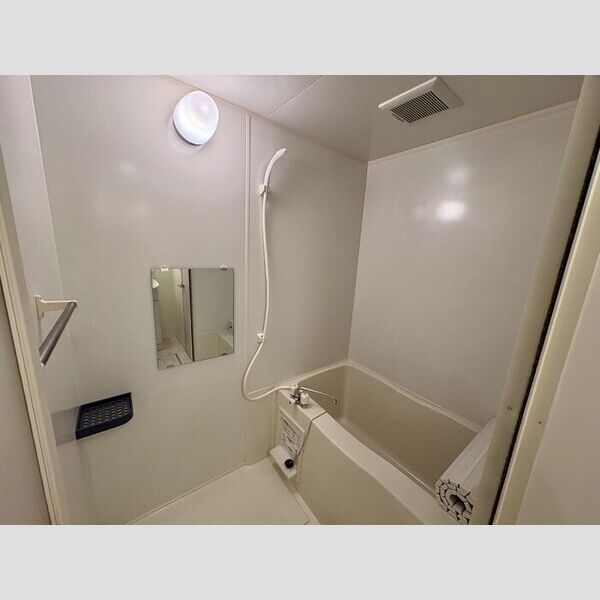 シャングリラ211号室 浴室