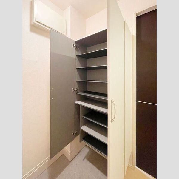 エアフォルク シューズボックス