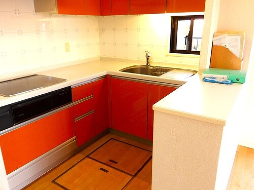 エクシオ中浦和レジデンス キッチン　※2025年10月撮影