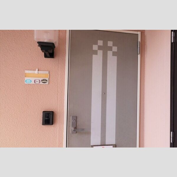 エスポワールいずみ213号室 玄関