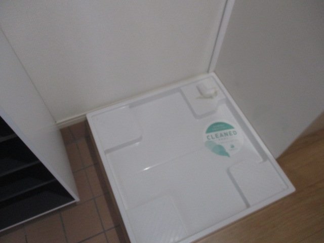 トモイエレジデンス中野 室内洗濯機置場