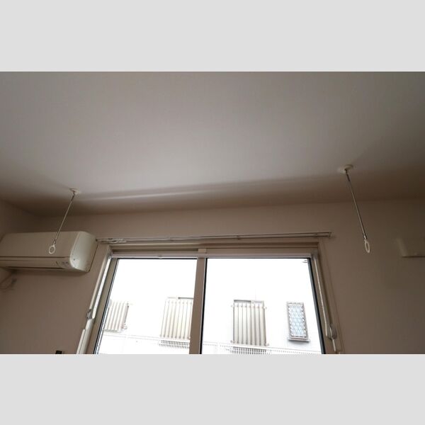 グランドゥール西巣鴨102号室 室内物干し