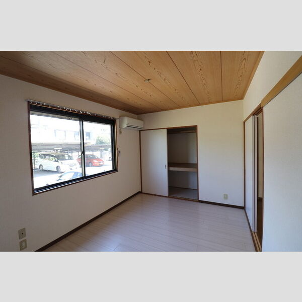 ユーハイツ103号室 洋室6帖