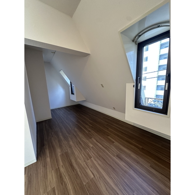 マイルド西新宿 リビング