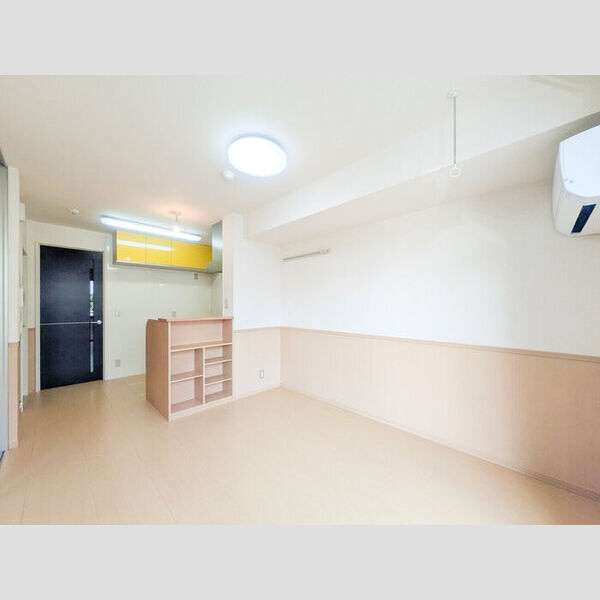 トレビナ中浦和 LDK