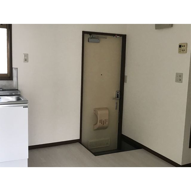 グランデュール萩園 玄関