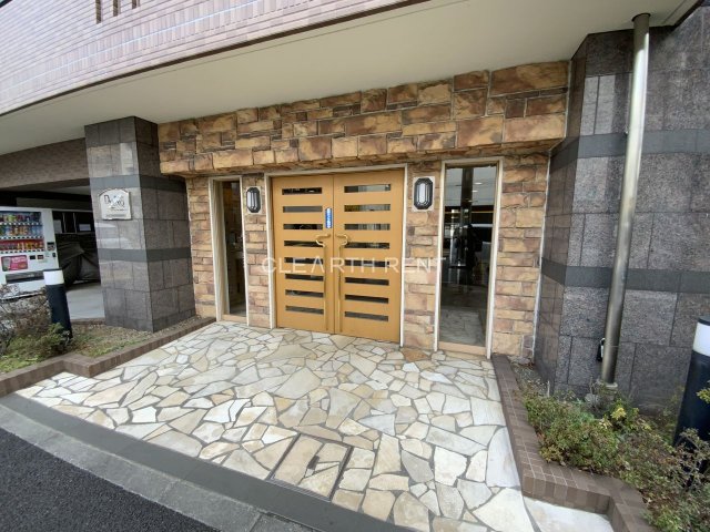 プレール・ドゥーク目白アベニュー8階 エントランス