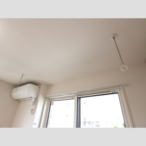 コルマール301号室 室内物干し