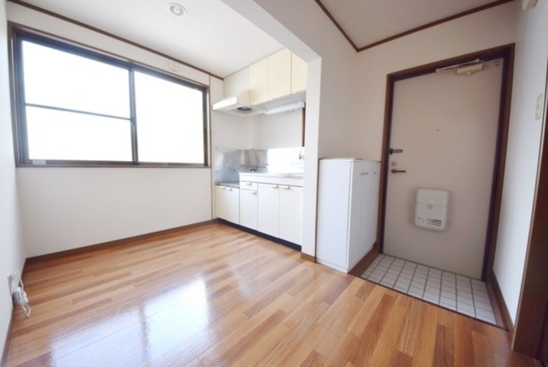 メゾン八千代 収納