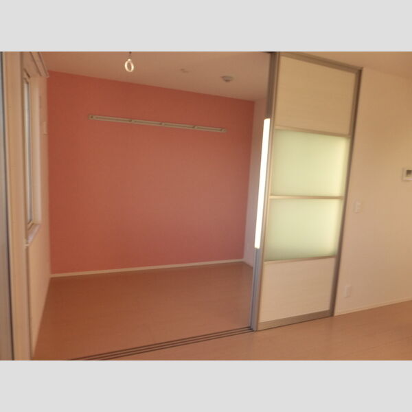 コリーヌオッツ203号室 洋室