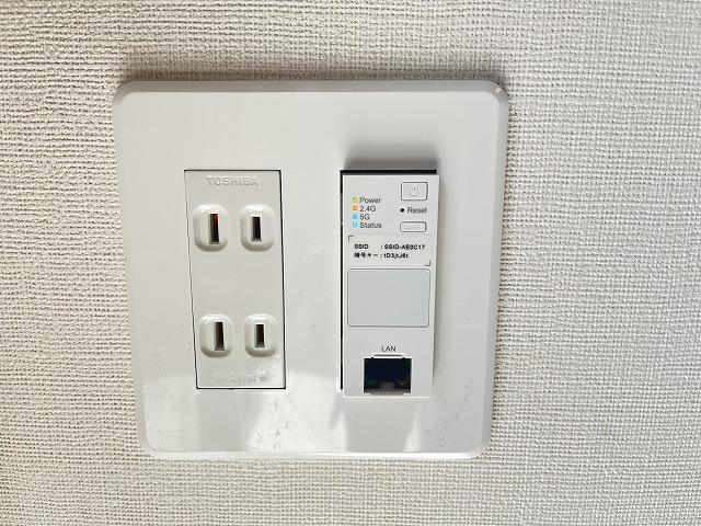 テンポ・フェリーチェ栄102号室 ネット無料