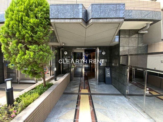 パレステュディオ御茶ノ水湯島駅前2階 高級感のあるエントランス