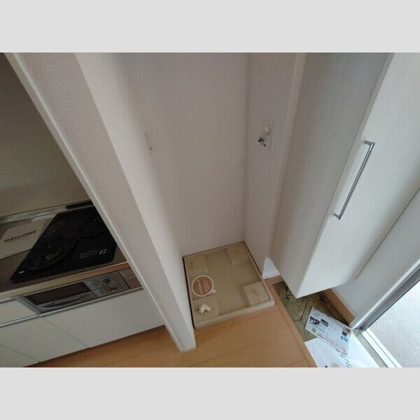 シャングリラ102号室 洗濯機置場