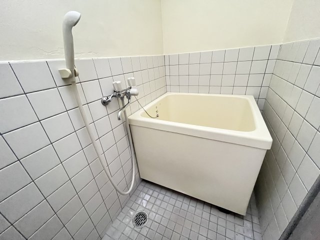 第一マンション1階 掲載の写真は退去前の写真となります。