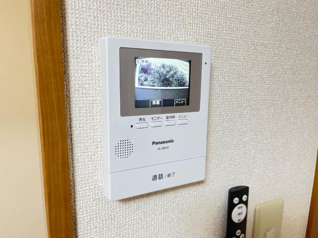 クリフ・リーベル壱番館 カメラ付インターホン