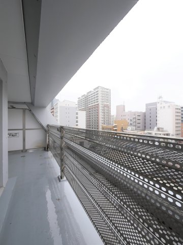 ARTESSIMO LINK COMODO 内観