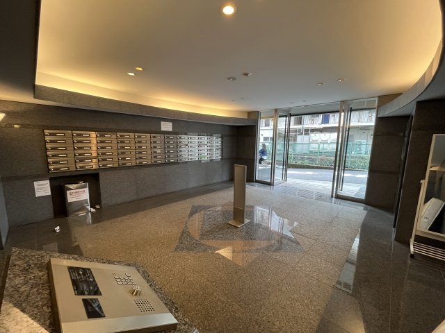 ルーブル高田馬場弐番館8階 同建物別部屋の参考画像