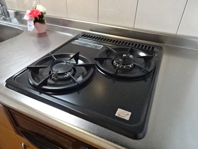 シャン・ド・ペーシュ キッチン