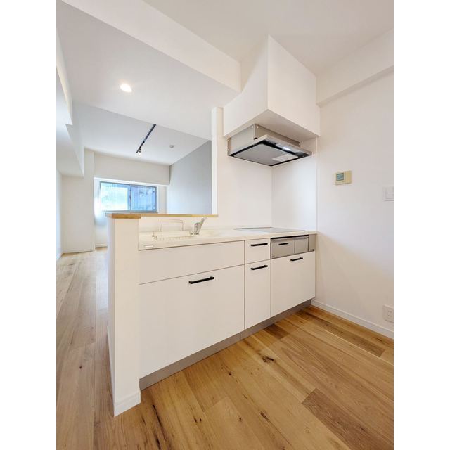 オーパスホームズ八丁堀0601号室 キッチン