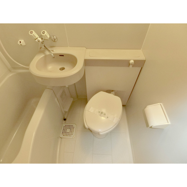 エクレール砧303号室 トイレ