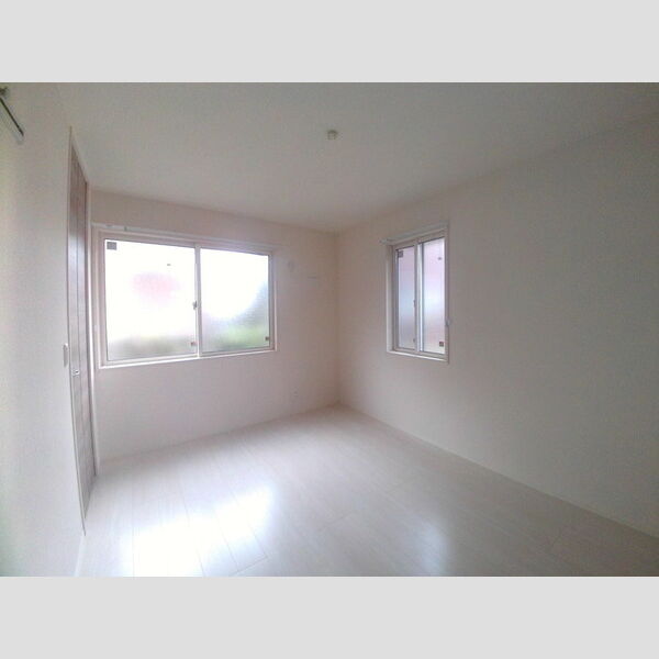 相武ガーデンコート103号室 洋室