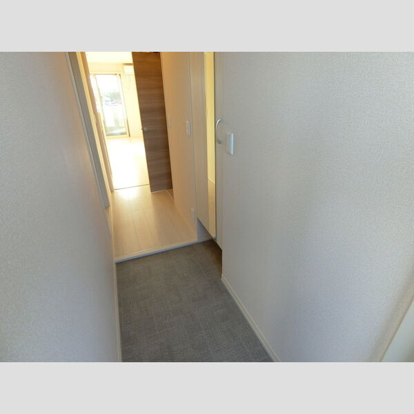 リヴェール湘南 玄関