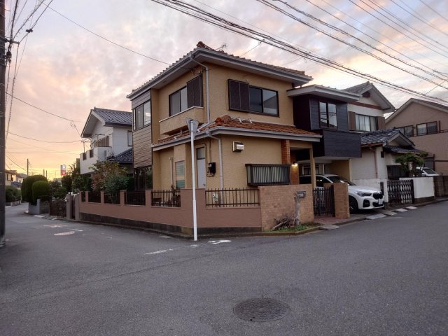 野田市鹿島町４ＬＤＫ角地の外観画像