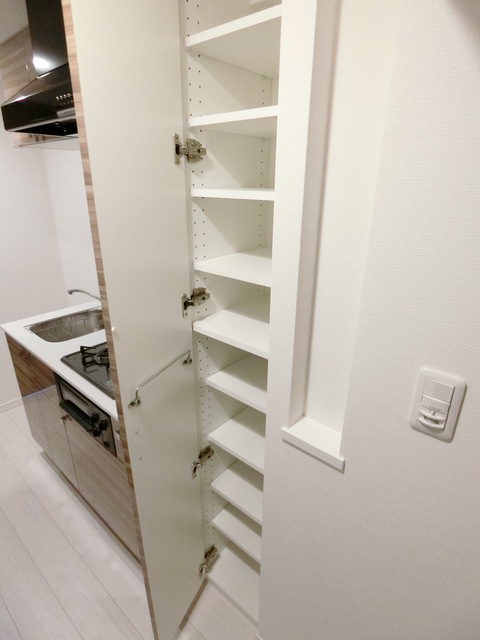 ガーラ・プレシャス大森 明るい色調の室内です