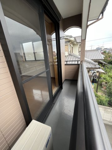 アン・シャーリー バルコニー