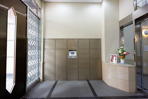 ライオンズステーションプラザ練馬2階 ロビー　※2022年4月撮影