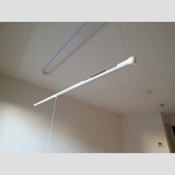 中根ヒルズ 室内物干し