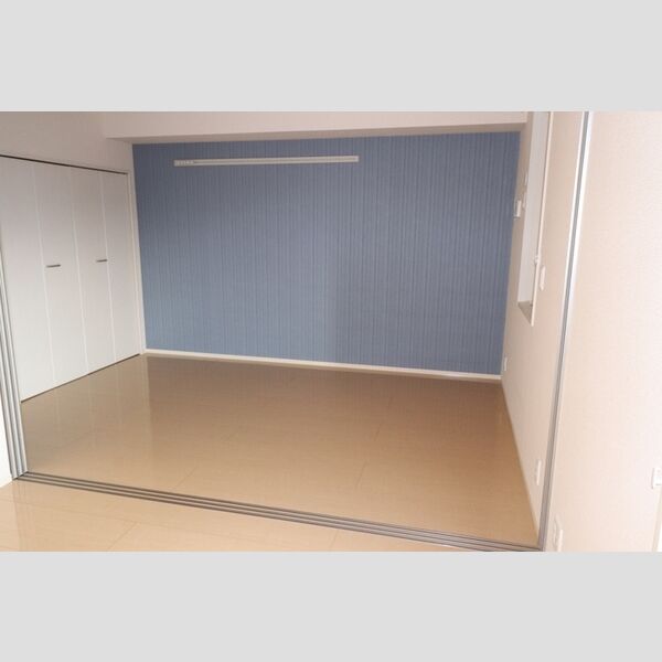 コリーヌオッツ302号室 同建物別部屋の参考画像